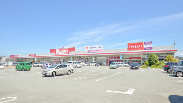 ココカラファイン薬局垂水店