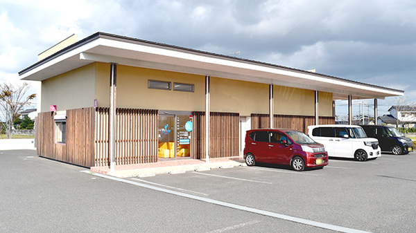 イルカ薬局中津店