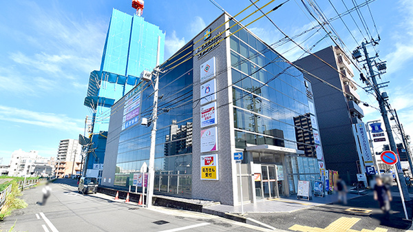 ツルハ薬局 野並店