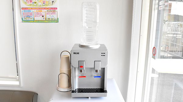 あやめ薬局