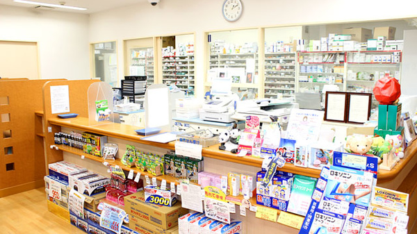 セイムス 高円寺駅前薬局