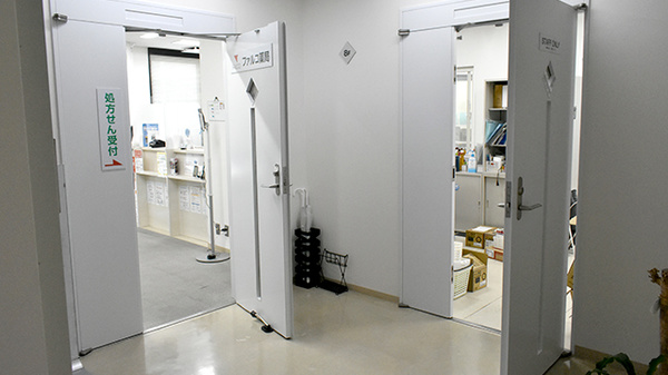 ファルコ薬局 大阪中央店