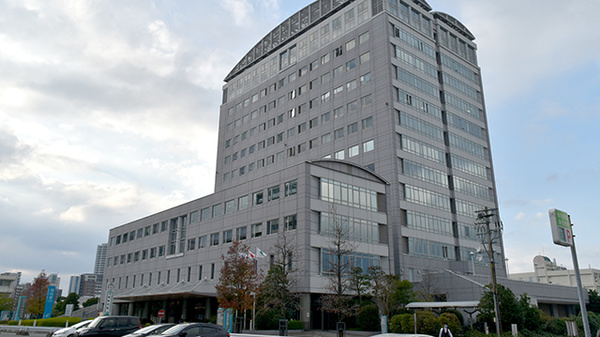 アーチ薬局長浜みなと店